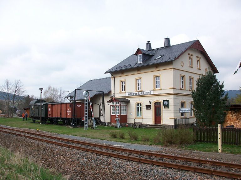 Bahnhof Walthersdorf Erzgeb 6 768x576