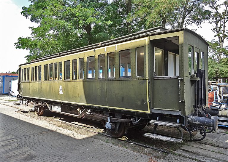 lokpark braunschweig reisezugwagen 768x547