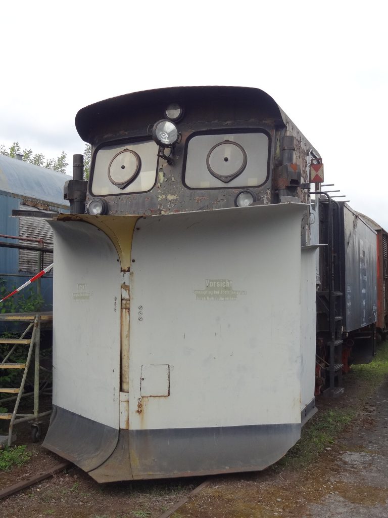 oef giessen schneepflug 768x1024